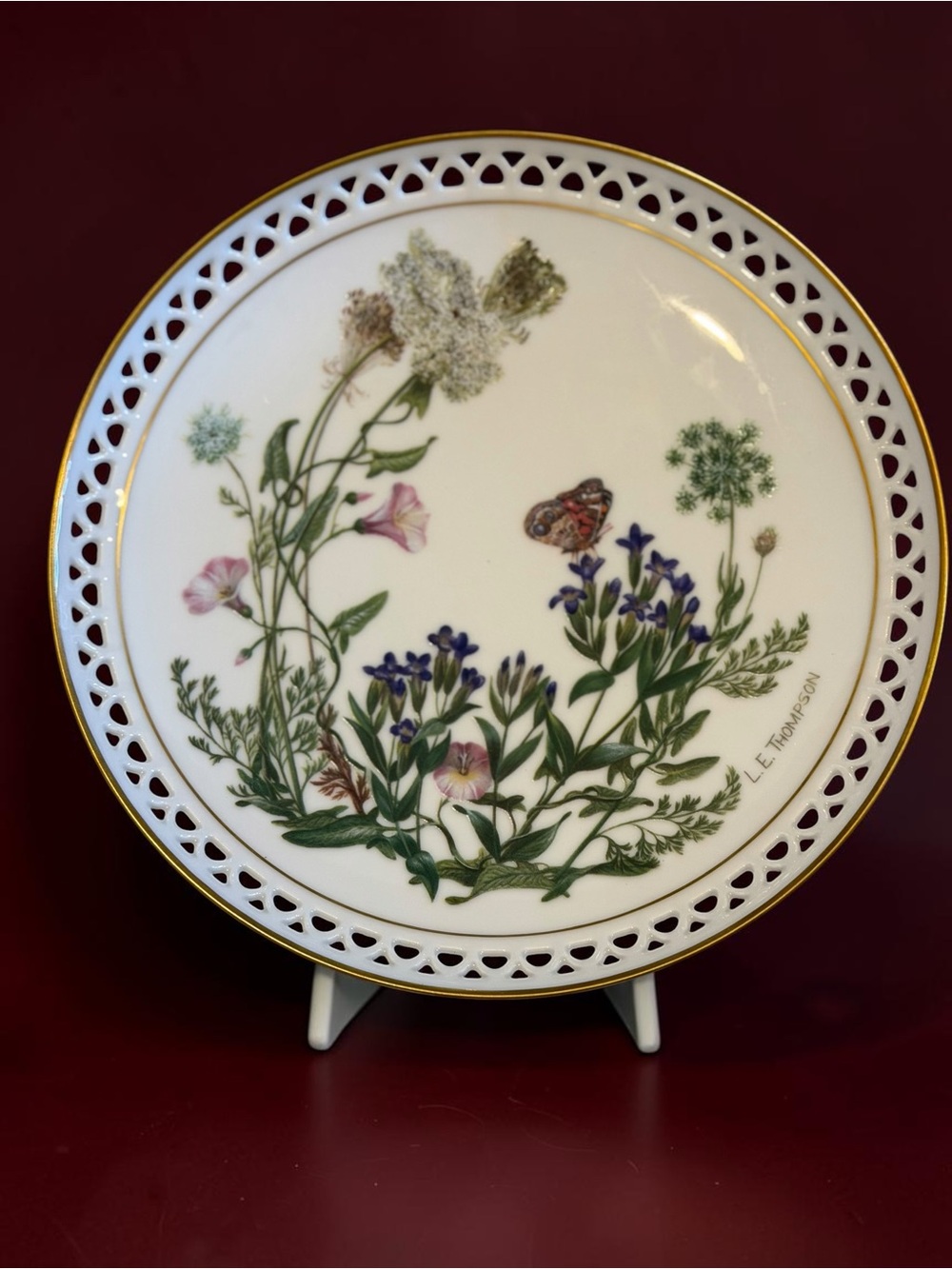 Bing Grondahl October Country Garden Calendar Plate 1985 Queen Annes Lace